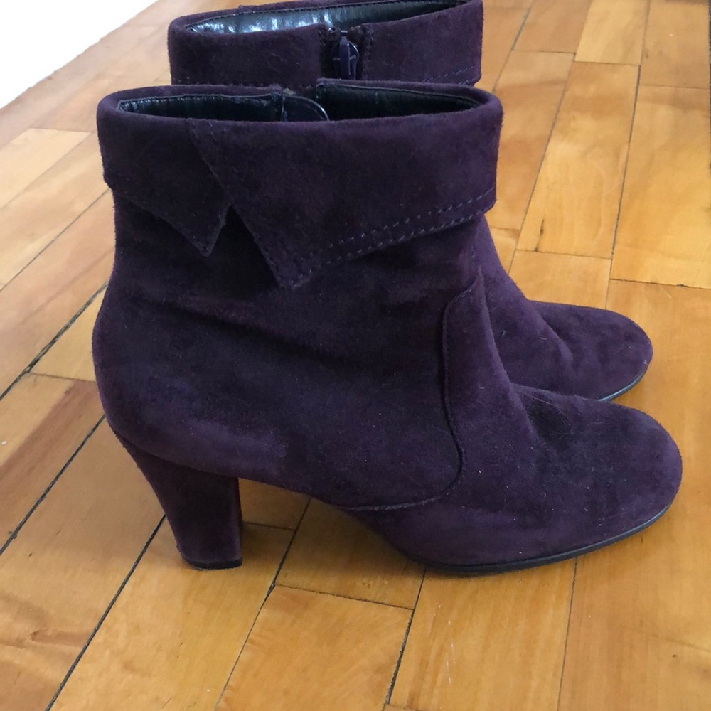 Aerosoles Deep Purple Zip Up Booties